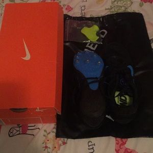 Size 6.5 Kids Spike Running Shoes